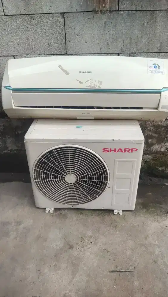 Ac  sharp 1 pk low wat