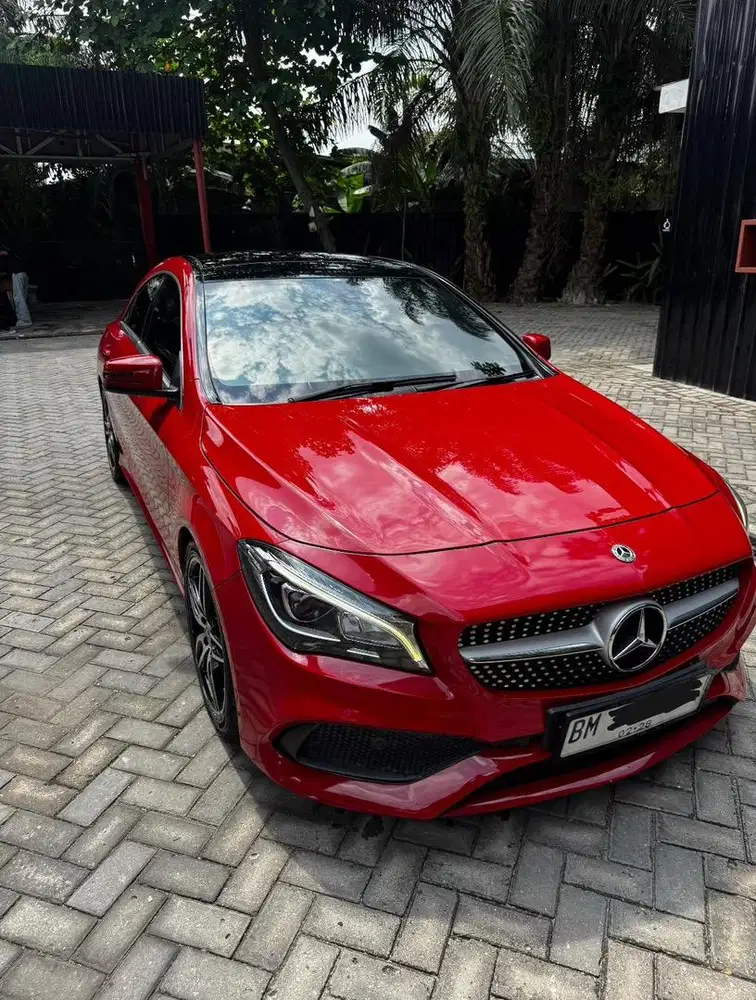 Mercedes benz CLA200