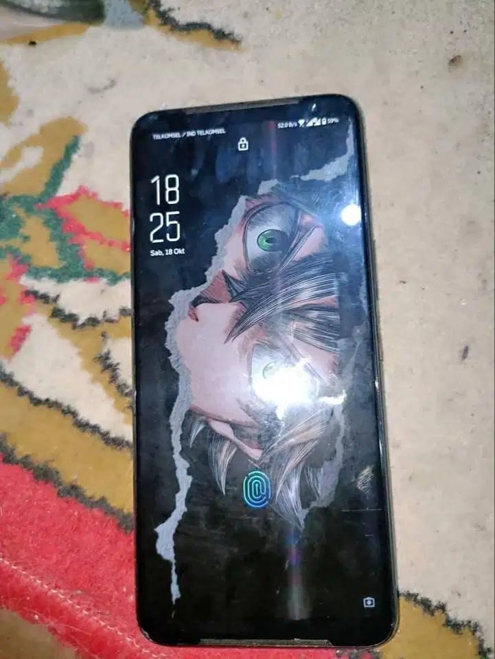 HP ROG PHONE 3 (12/256)