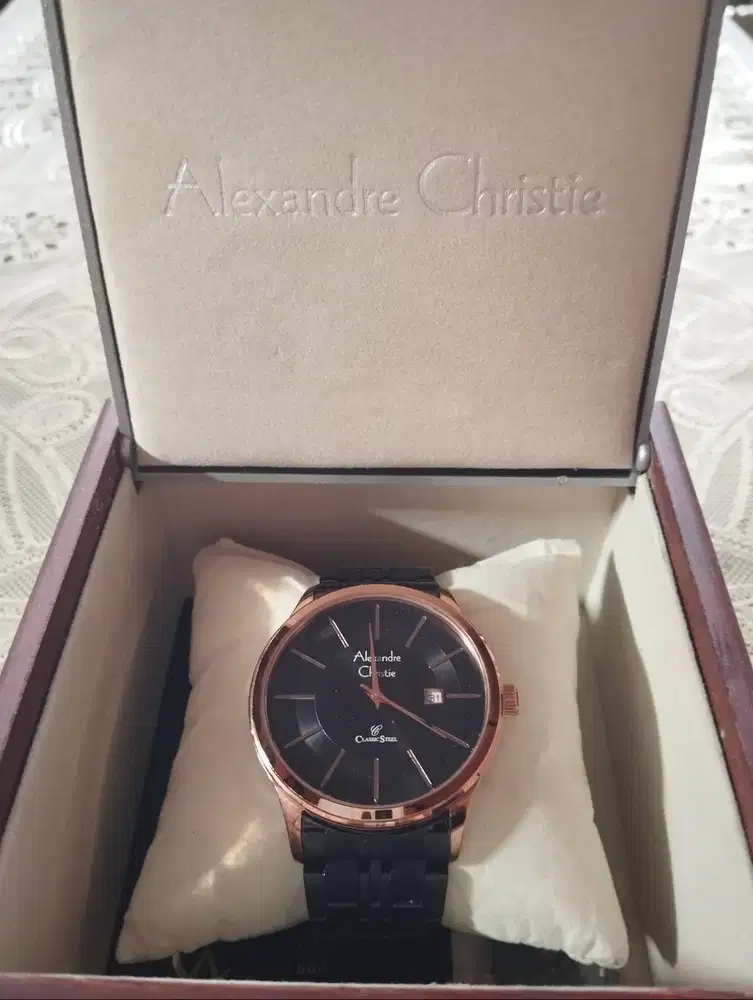 Jam tangan pria alexandre christie