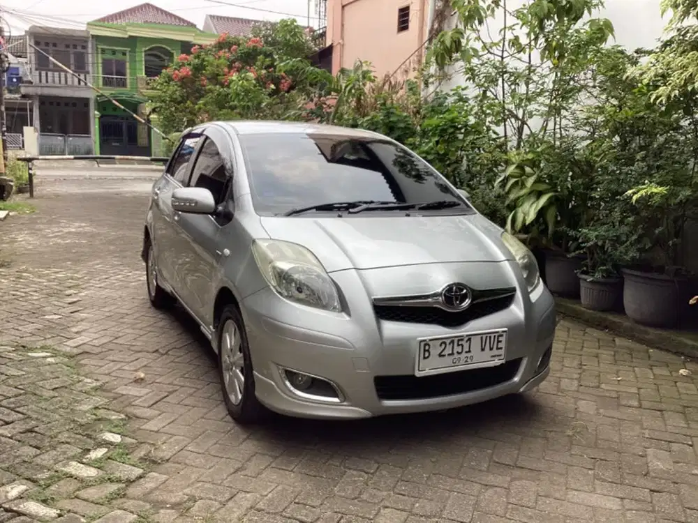 Toyota Yaris 2011 E-Matic