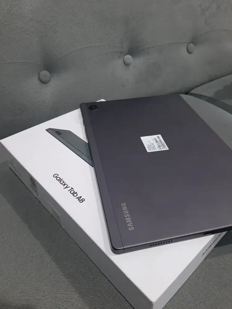 Samsung tab A8 4/128gb
