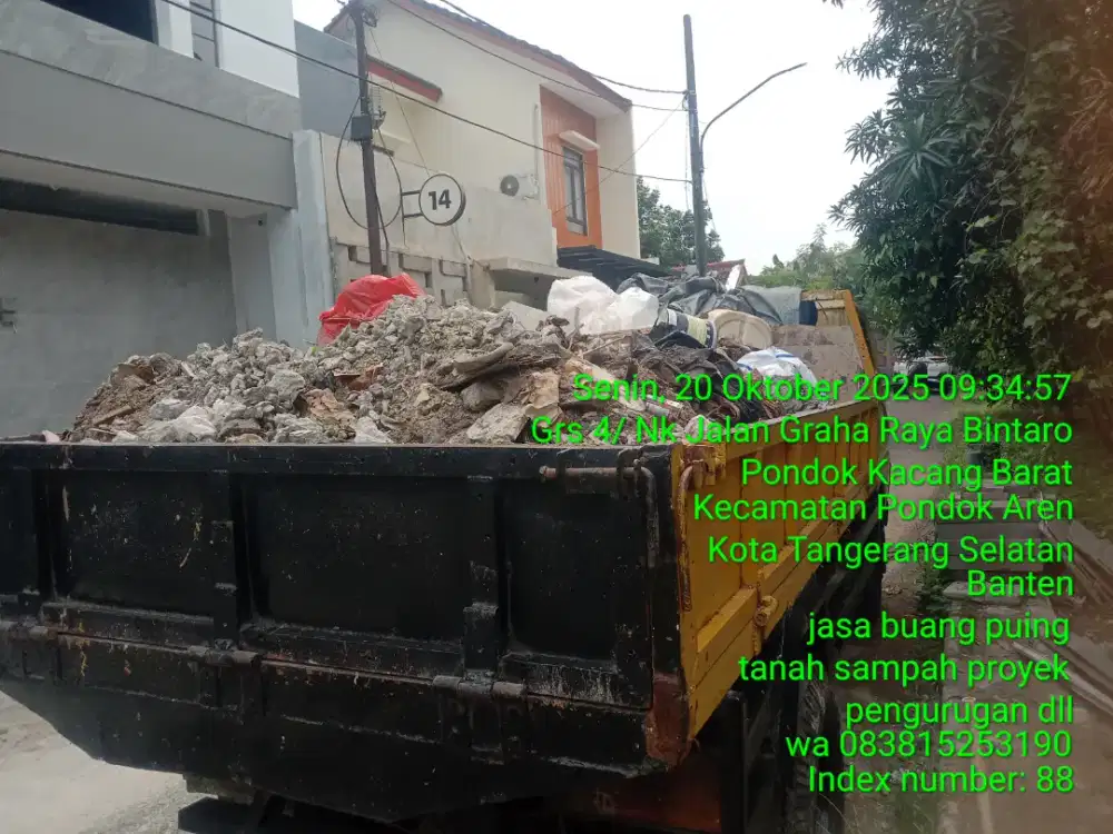 Tukang buang puing sampah dll