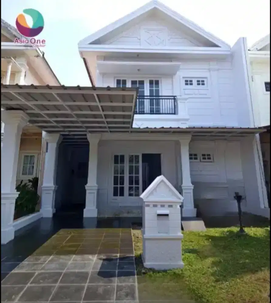 Dijual cepat rumah 2 lantai renovasi diperumahan kota wisata