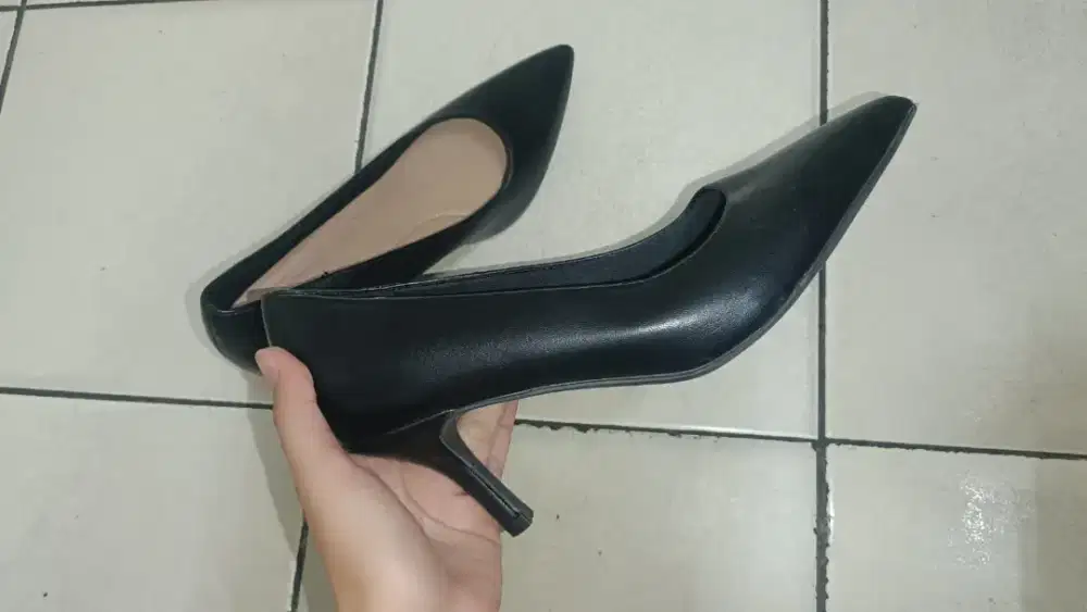 JUAL SEPATU COMFROT MULUS