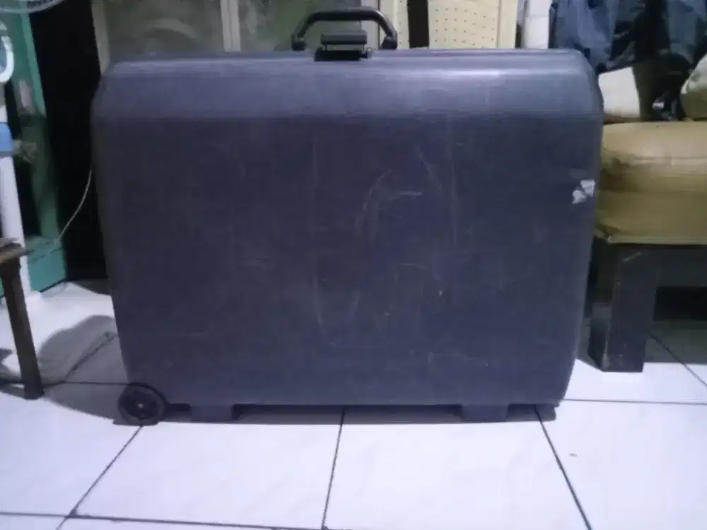Koper lawas merk samsonit
