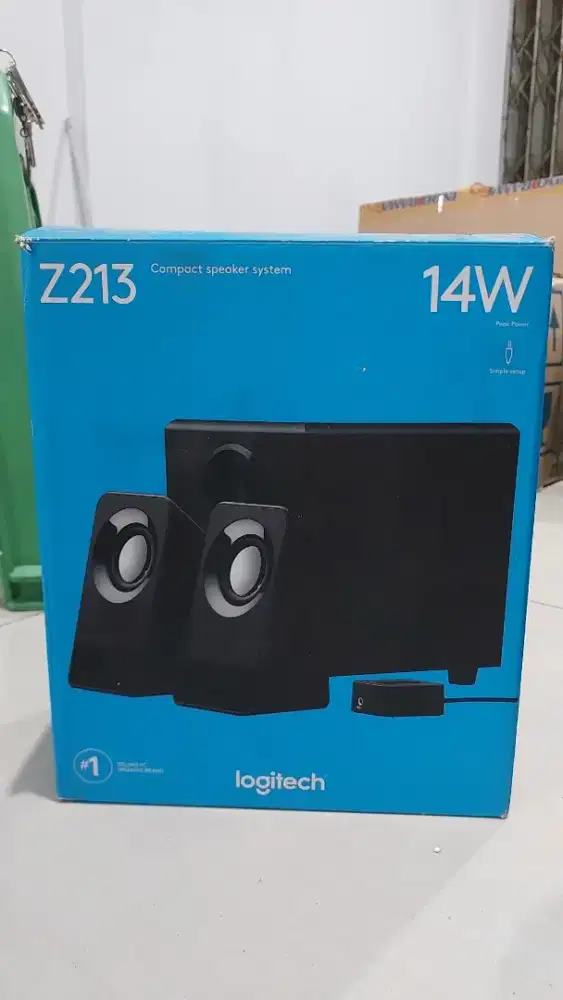 Logitech compact speaker system Z213