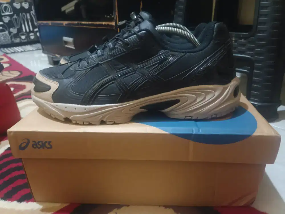 Asics Gel Kahana 8 Black