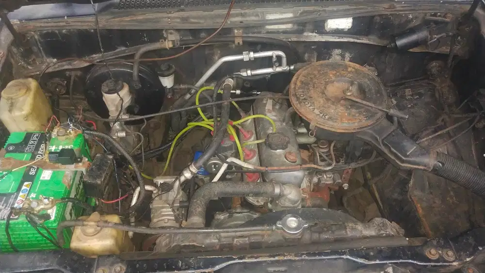Toyota Kijang 1987 Bensin