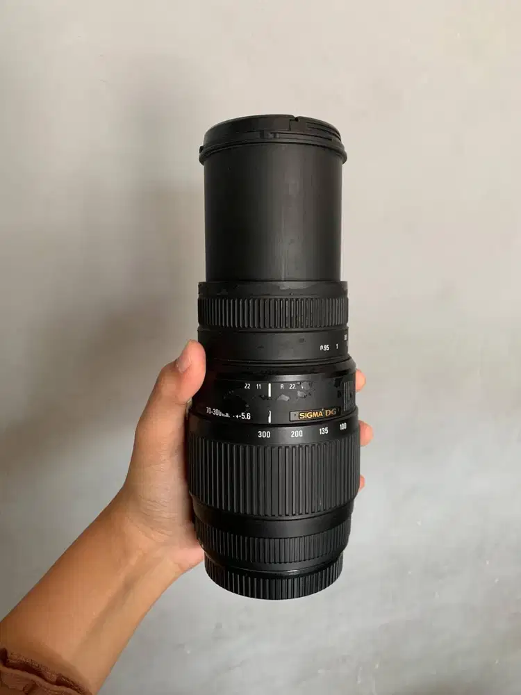 LENSA SIGMA 70-300MM F4-5.6 FOR CANON