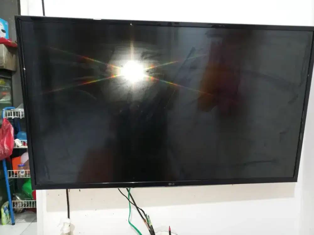 DIJUAL TV LG 42