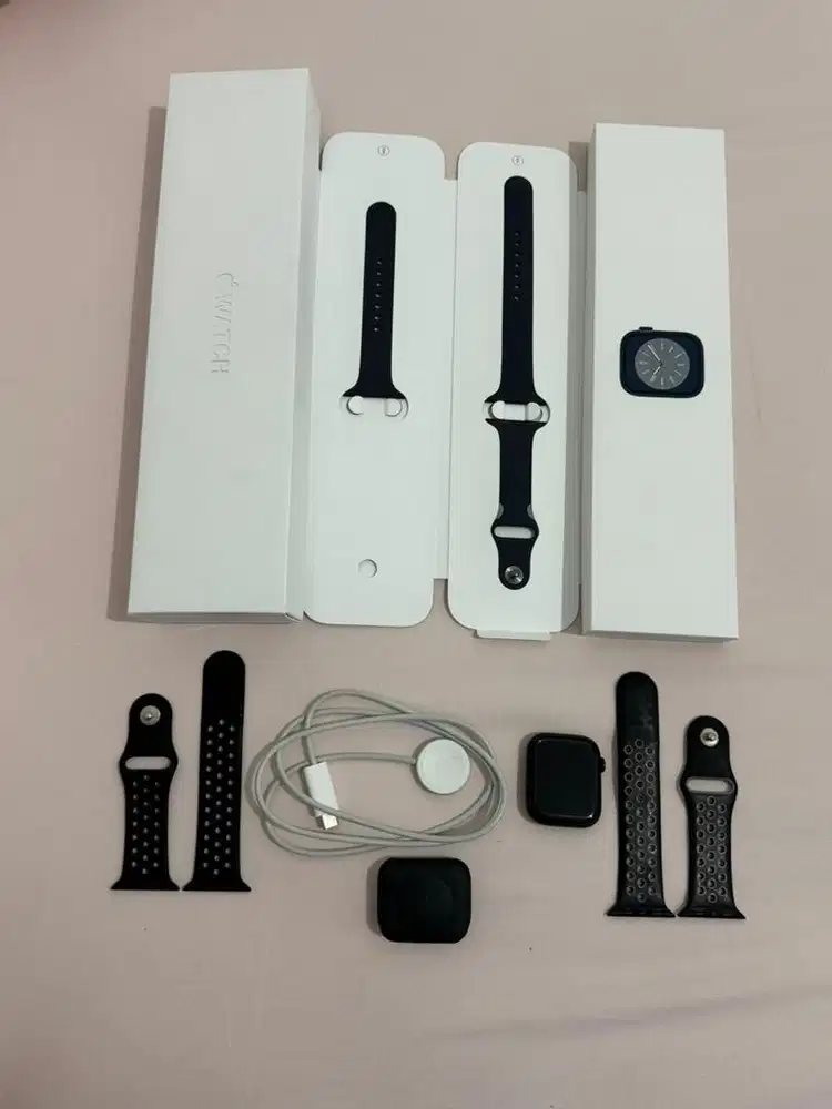 Apple Watch Series 8 45mm IBOX