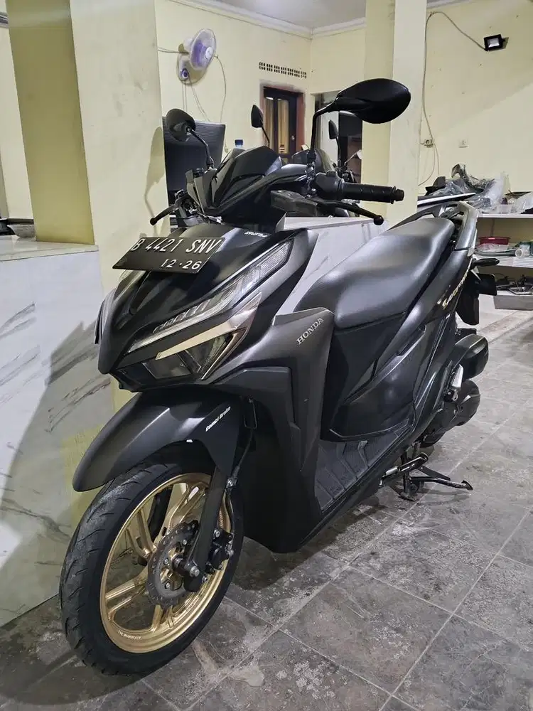 Honda Vario 150 CBS ISS Keyless MULUSSS Pajak Hidup Super Panjang
