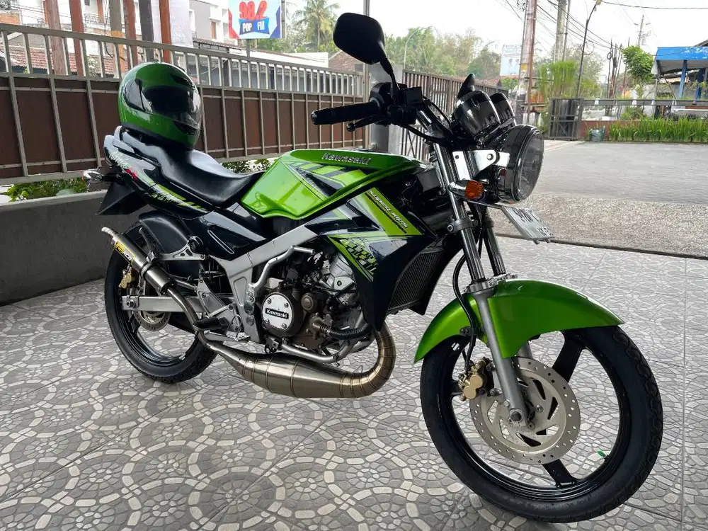 Kawasaki Ninja R 2015