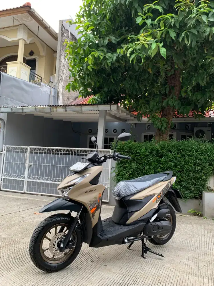 HONDA BEAT STREET NEW 2025  KM 6 RB LIKE NEW