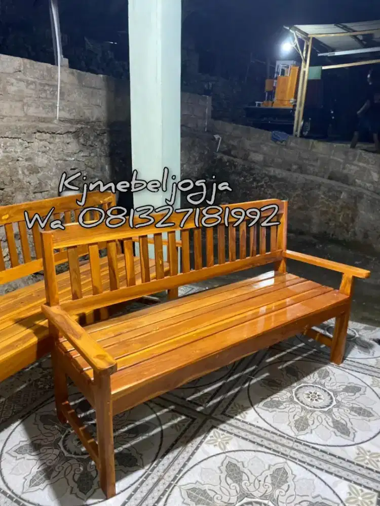 Kursi panjang santai jati