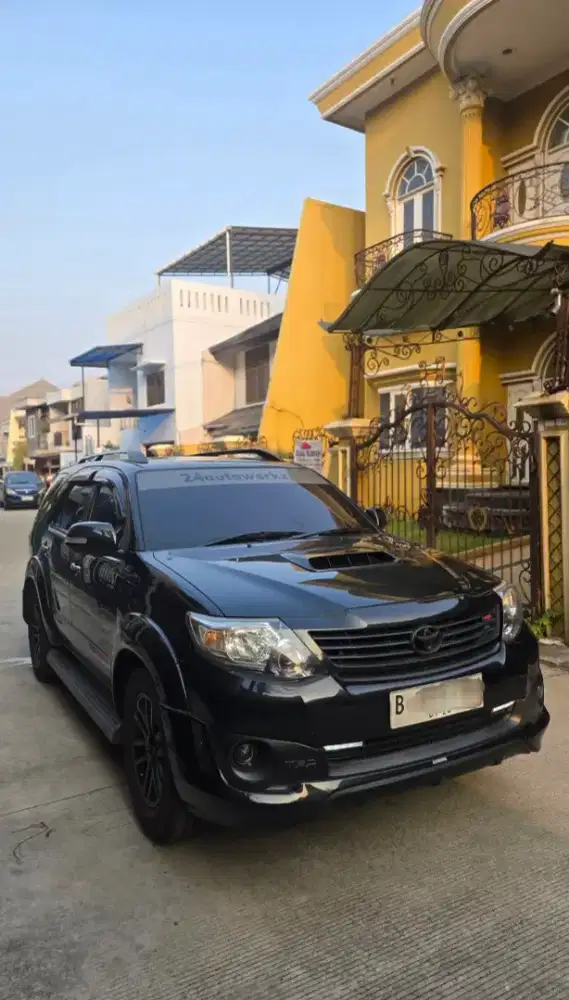 Toyota Fortuner VNT TRD 2014 AT
