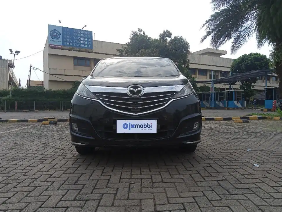 TDP 6,JT Mazda Biante 2.0 Bensin-AT Hitam 2013