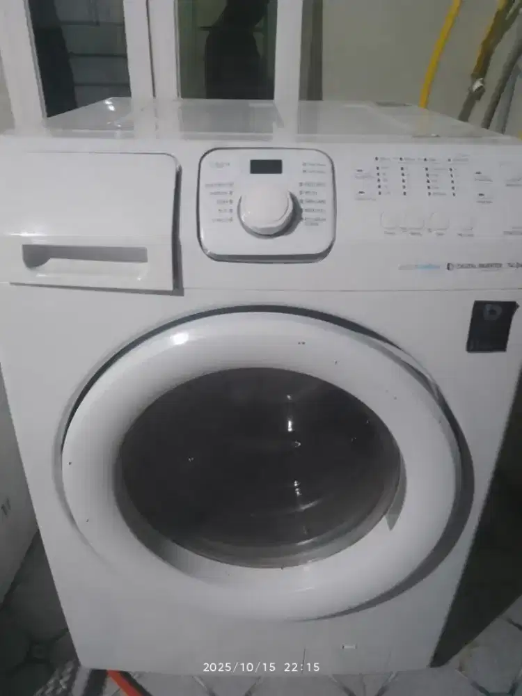Peralatan laundry lengkap