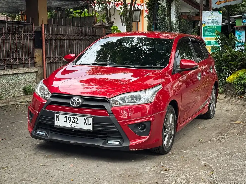 TOYOTA YARIS S TRD 1.5 AT 2015
