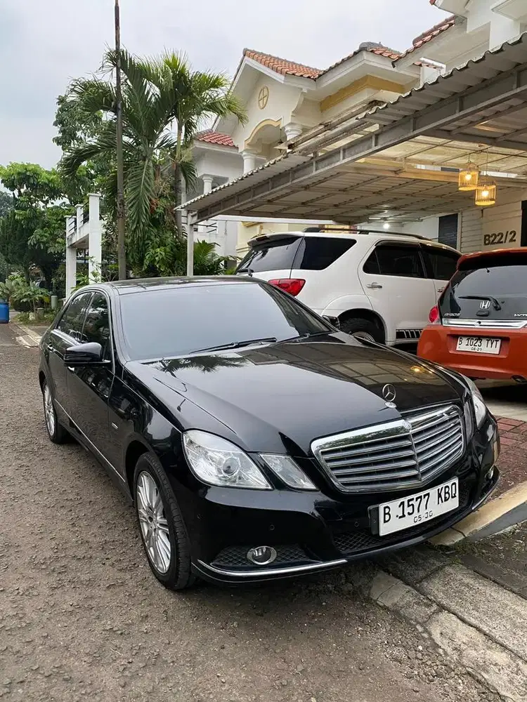 Mercy E250 tahun 2010 Good Condition