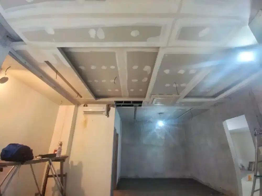 Spesialist gypsum pvc partisi wpc kisi² plafon pengecatan garansi top