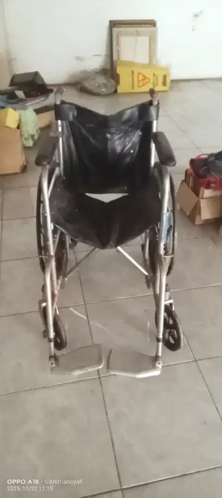 Jual kursi roda