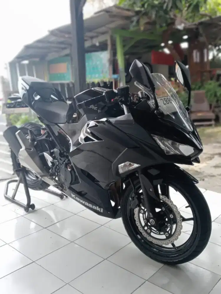 Ninja 250 fi lengkap siap di pakai