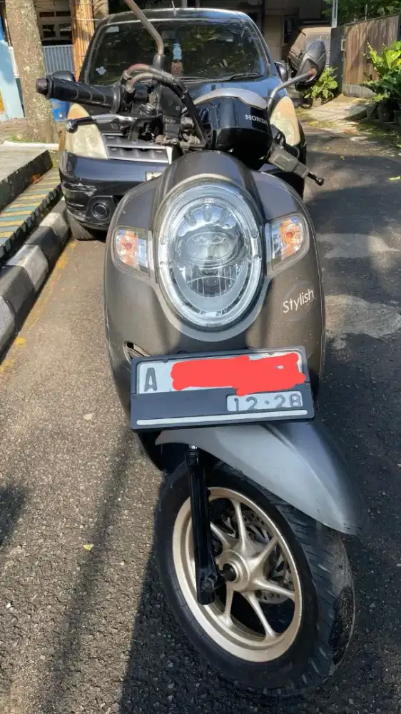 Scoopy Stylish 2018