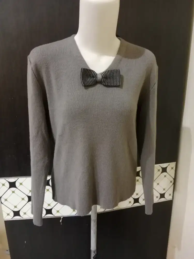 Baju rajut preloved