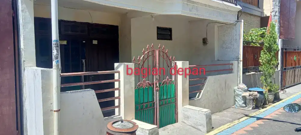 Jual rumah di Surabaya Barat.