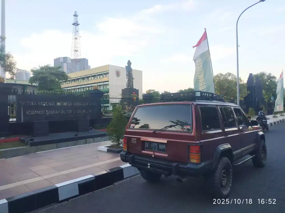 Jeep Cherokee swap Diesel turbo 4D56T matic 4x4 Mitsubishi Strada.