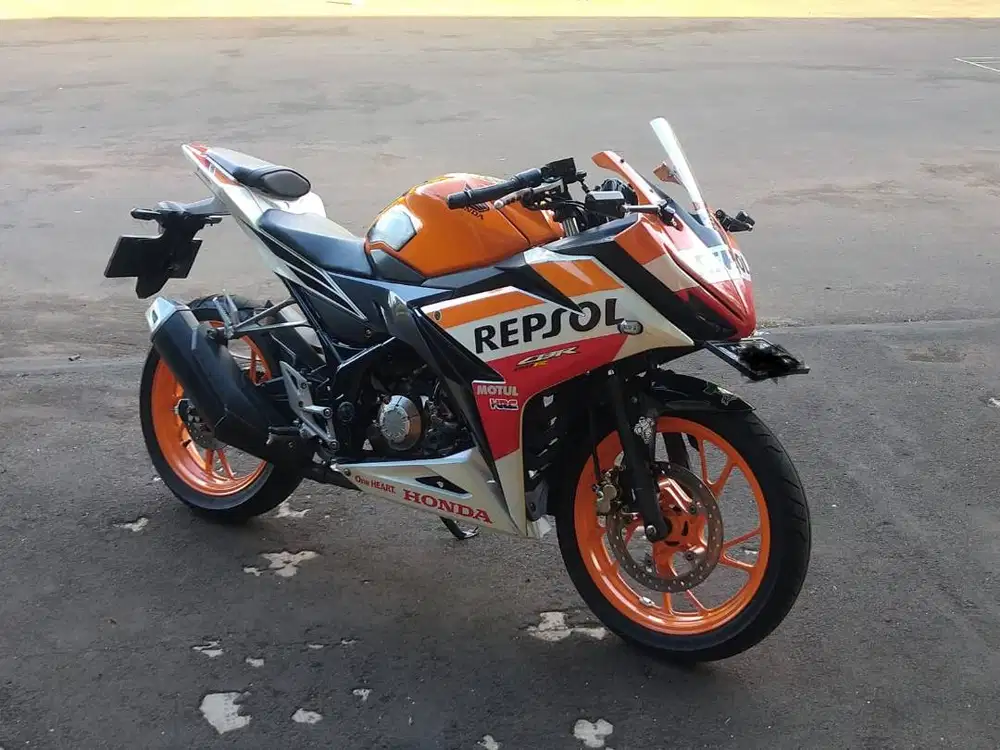 Honda CBR 2016 Repsol