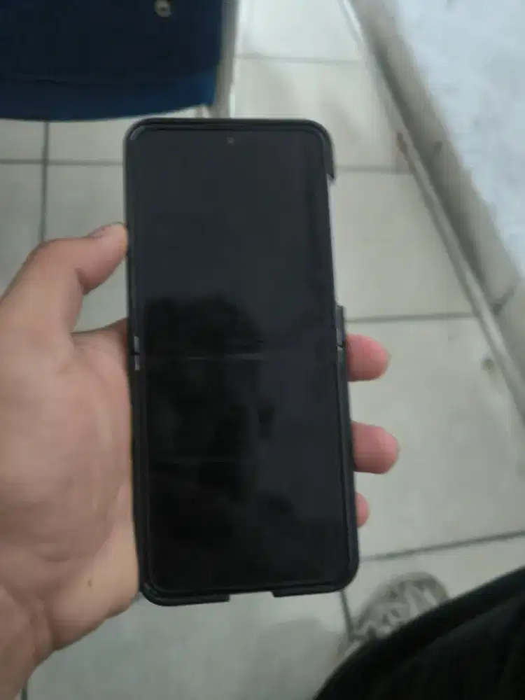 SAMSUNG Z FLIP 5 8/512