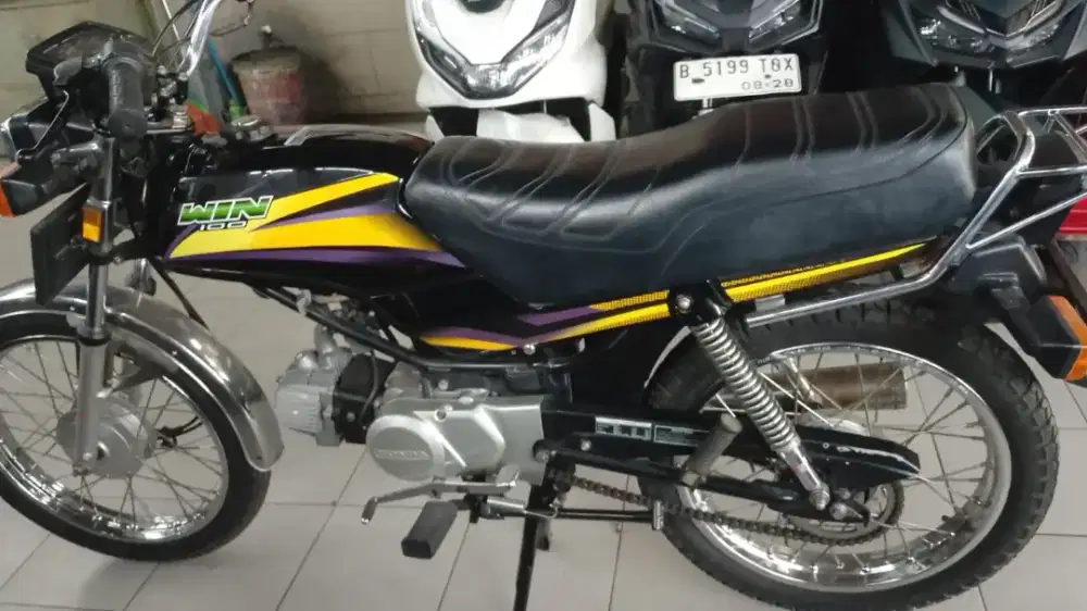 Honda Win th 2005 mesin ok TT kredit