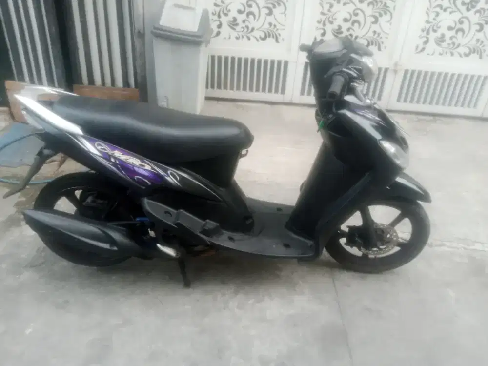 Bismillah dijual butuh Yamaha Mio smile 2010 cw mulus gress