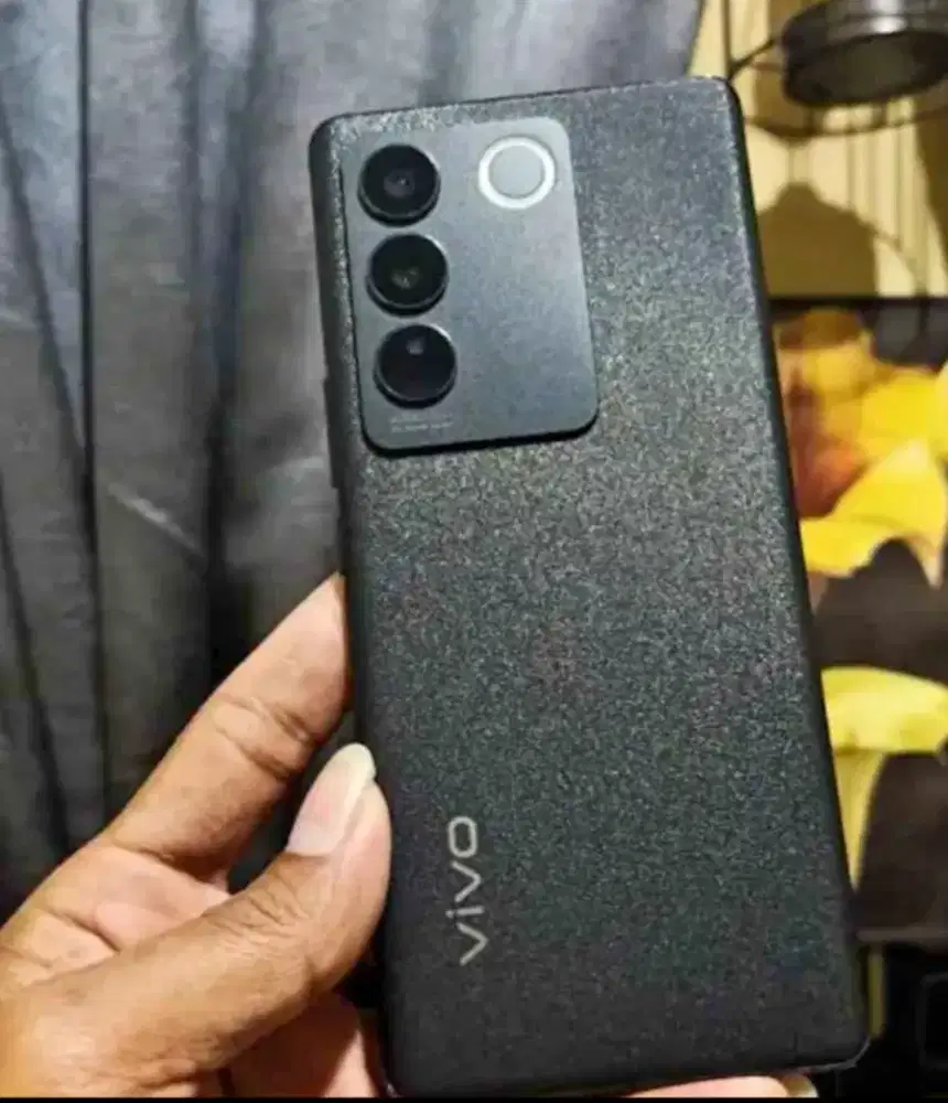 VIVO v27 5G 8/256