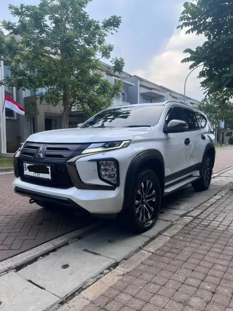 PAJERO DAKAR SUNROOF 4X2 2022 CASH TERMURAH