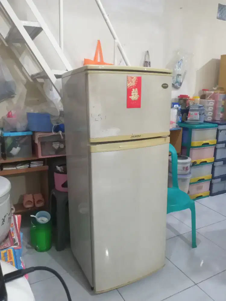 Kulkas 2 pintu samsung