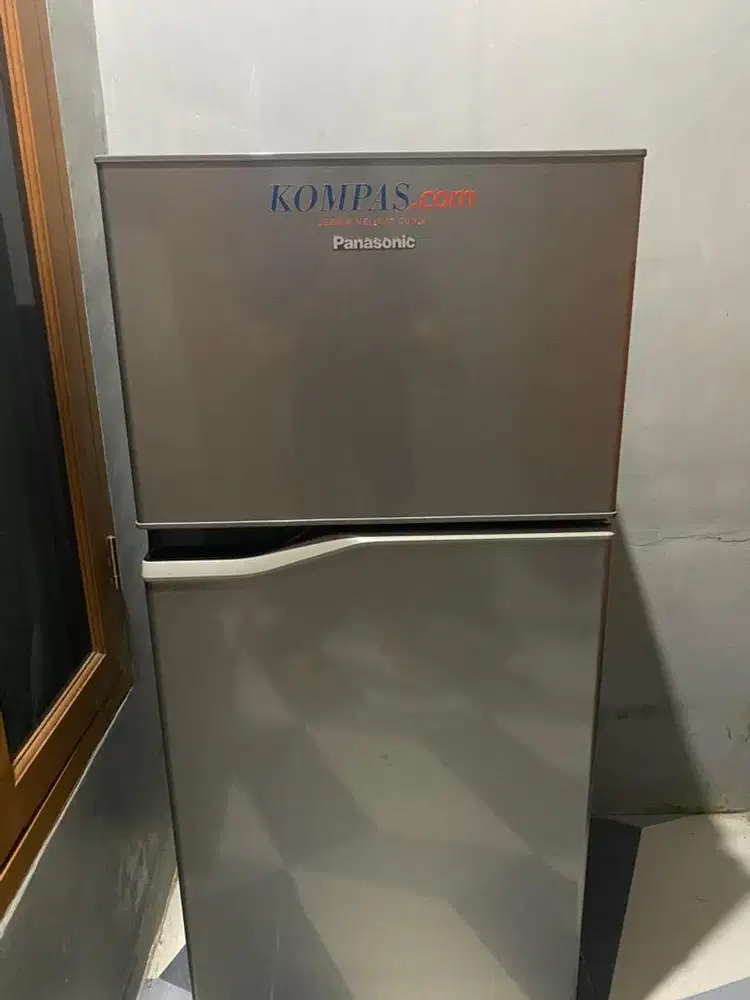 Kulkas panasonic