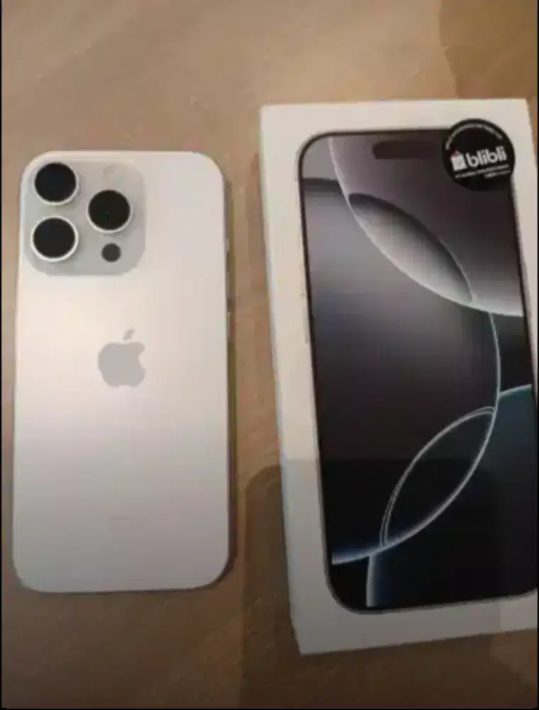 Iphone 16 Pro 128 GB White Bh 100 Garansi panjang 2 tahun  BLI BLI
