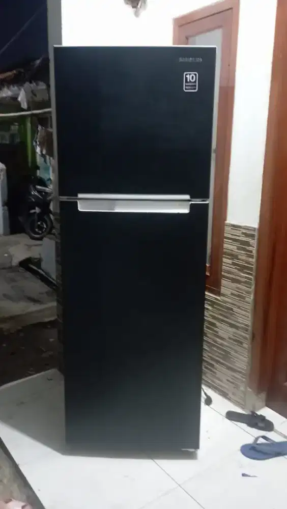 Kulkas 2 pintu SAMSUNG