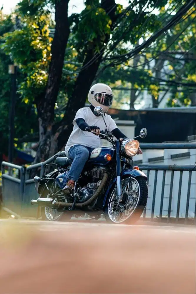 Royal Enfiled Classic 500 cc Laguna Blue 2017