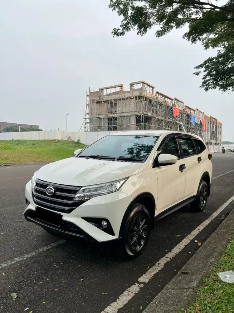 Daihatsu Terios 1.5 X M/T 2021