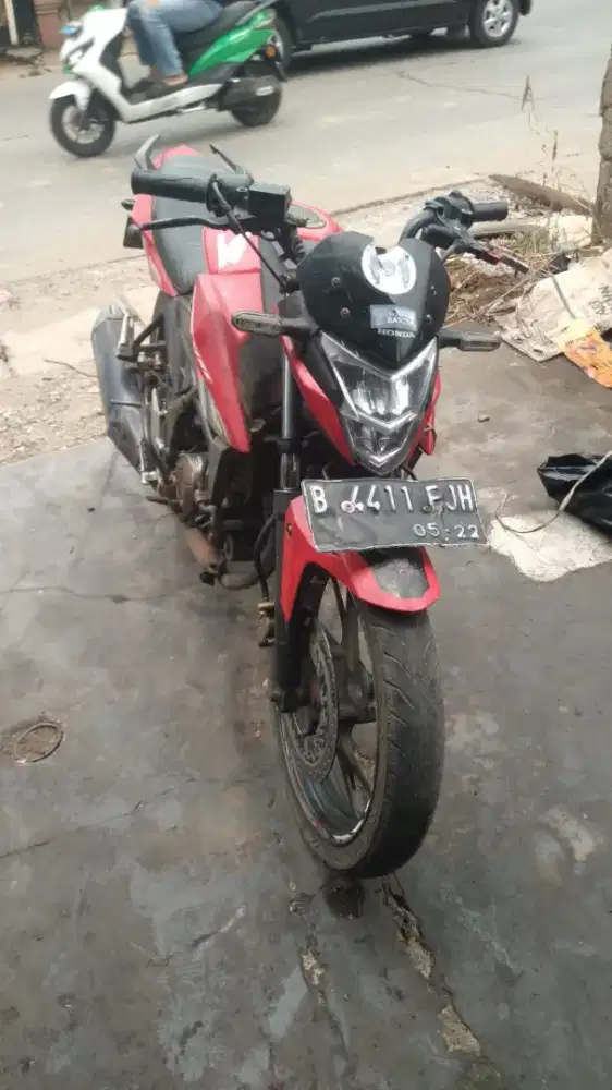 Dijual Honda CB 150 CC tahun 2017