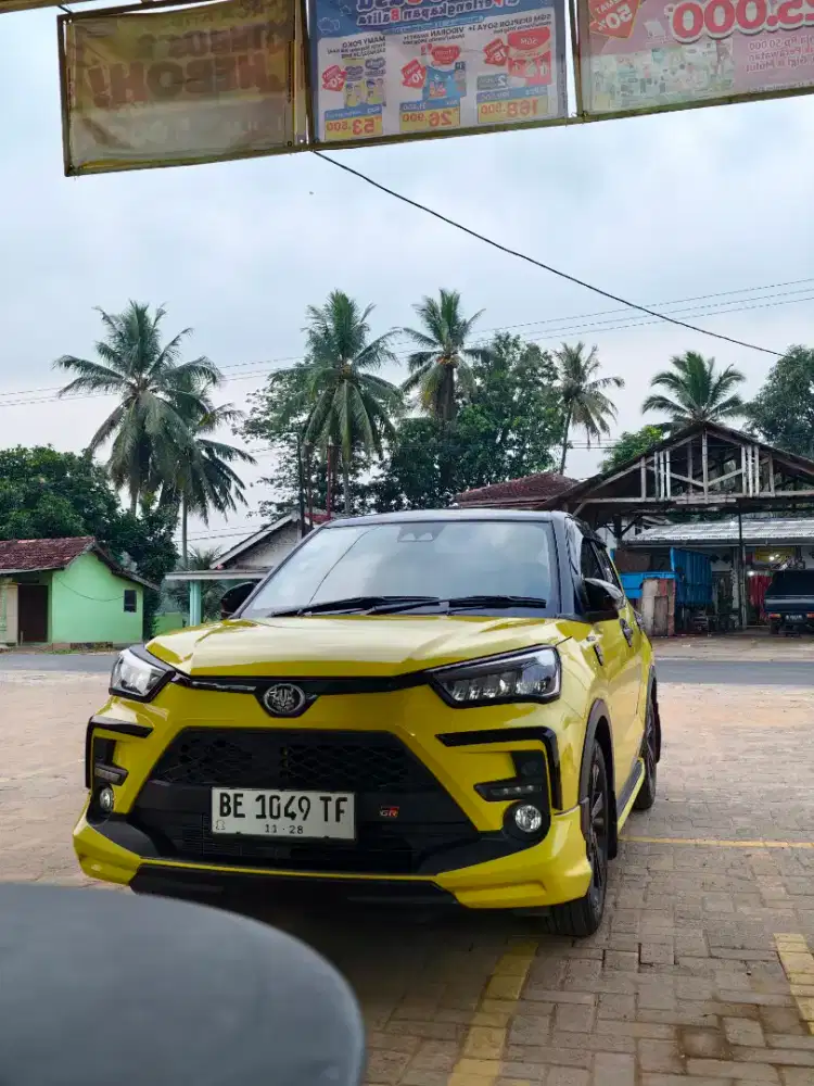Raize GR TSS two tone 2023