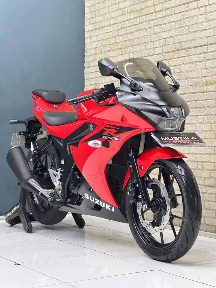 Istimewa Low KM‼️ Suzuki GSX 150 R Keyless 2018 - Zaky Mustika