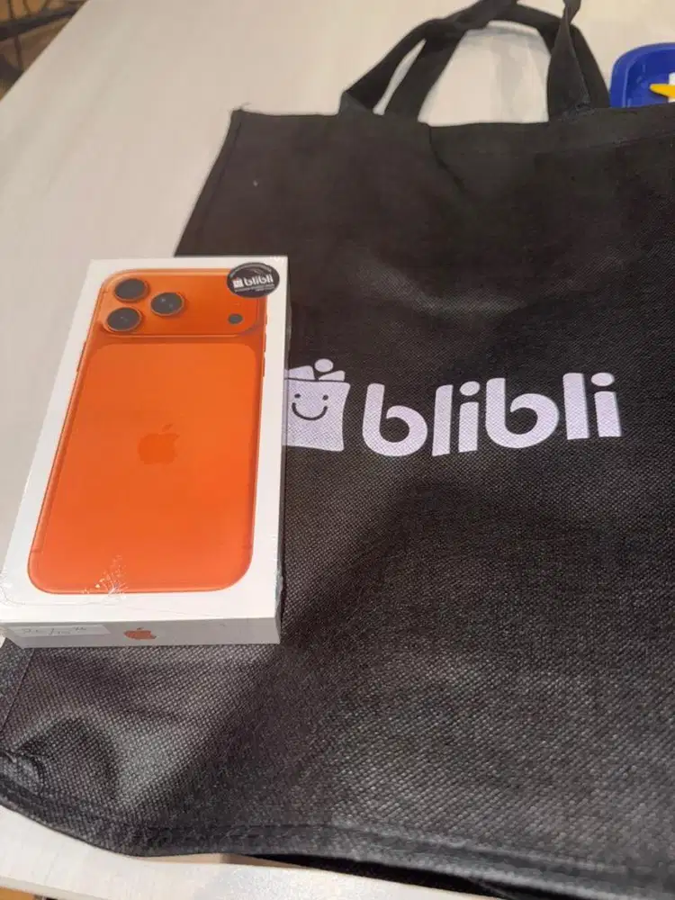 Iphone 17 promax 256gb cosmic orange blibli