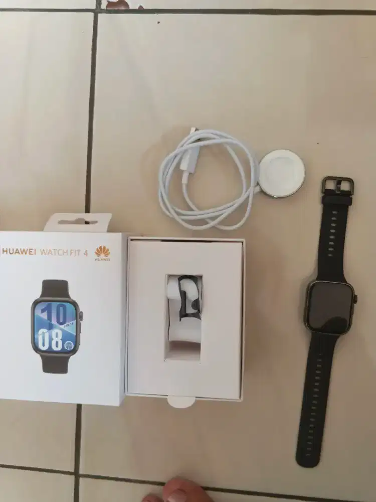 HUAWEI WATCH FIT 4