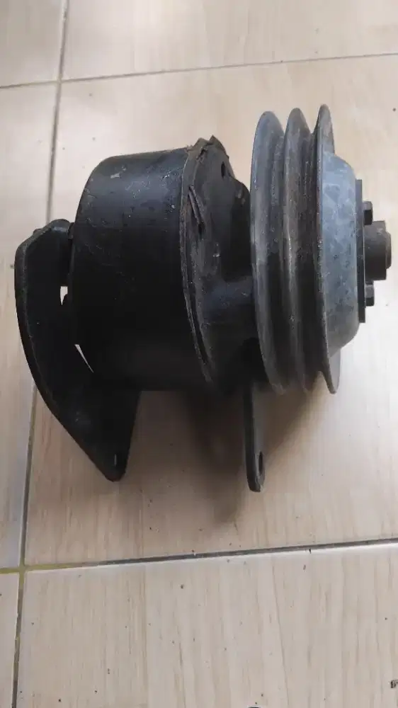 Pompa Power Stering Peugeot 505
